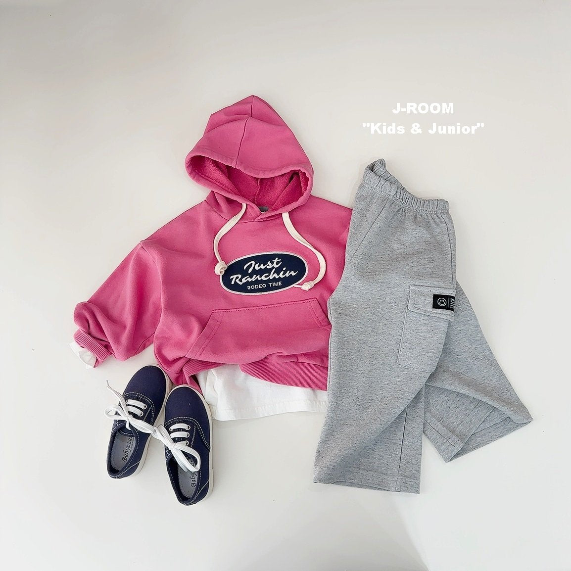 Pocket Label Wide Cargo Pants