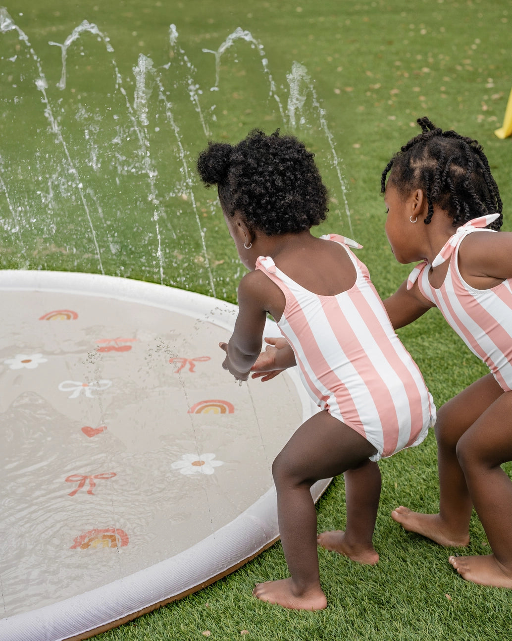Sprinkler Splash Pad For Kids - Oversized Backyard Sprinkler